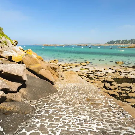 Juliette, Vue Mer, Acces Plages A Pieds Holiday home *